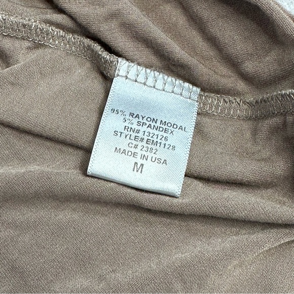 Carly Jean Los Angeles Women's Long Sleeve Top - Picture 5 of 5